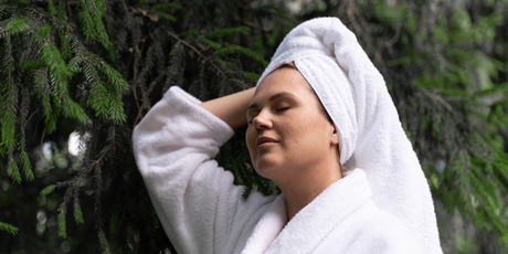 МАССАЖНЫЙ СПА-УХОД «ЛЕСНЫЕ МОТИВЫ»