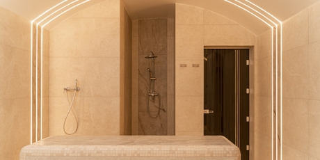 ОМОЛАЖИВАЮЩЕЕ СКРАБИРОВАНИЕ В ХАММАМЕ