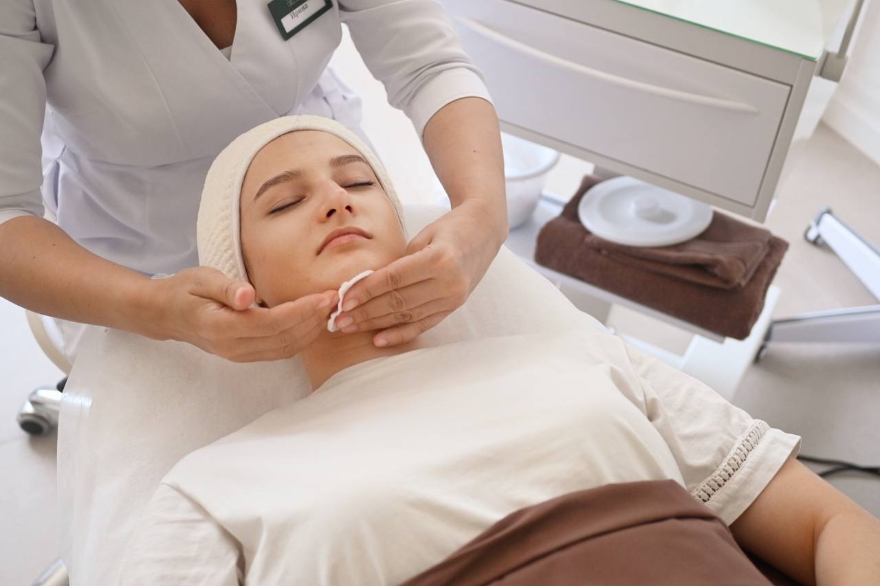 Комбинированная чистка лица для проблемной кожи GiGi (Израиль)