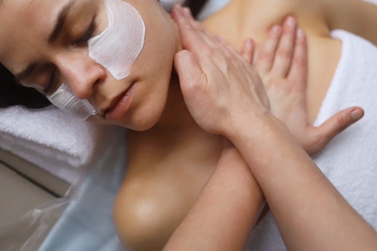 УХОД ДЛЯ ЛИЦА INTENSE [VAGHEGGI, ИТАЛИЯ]