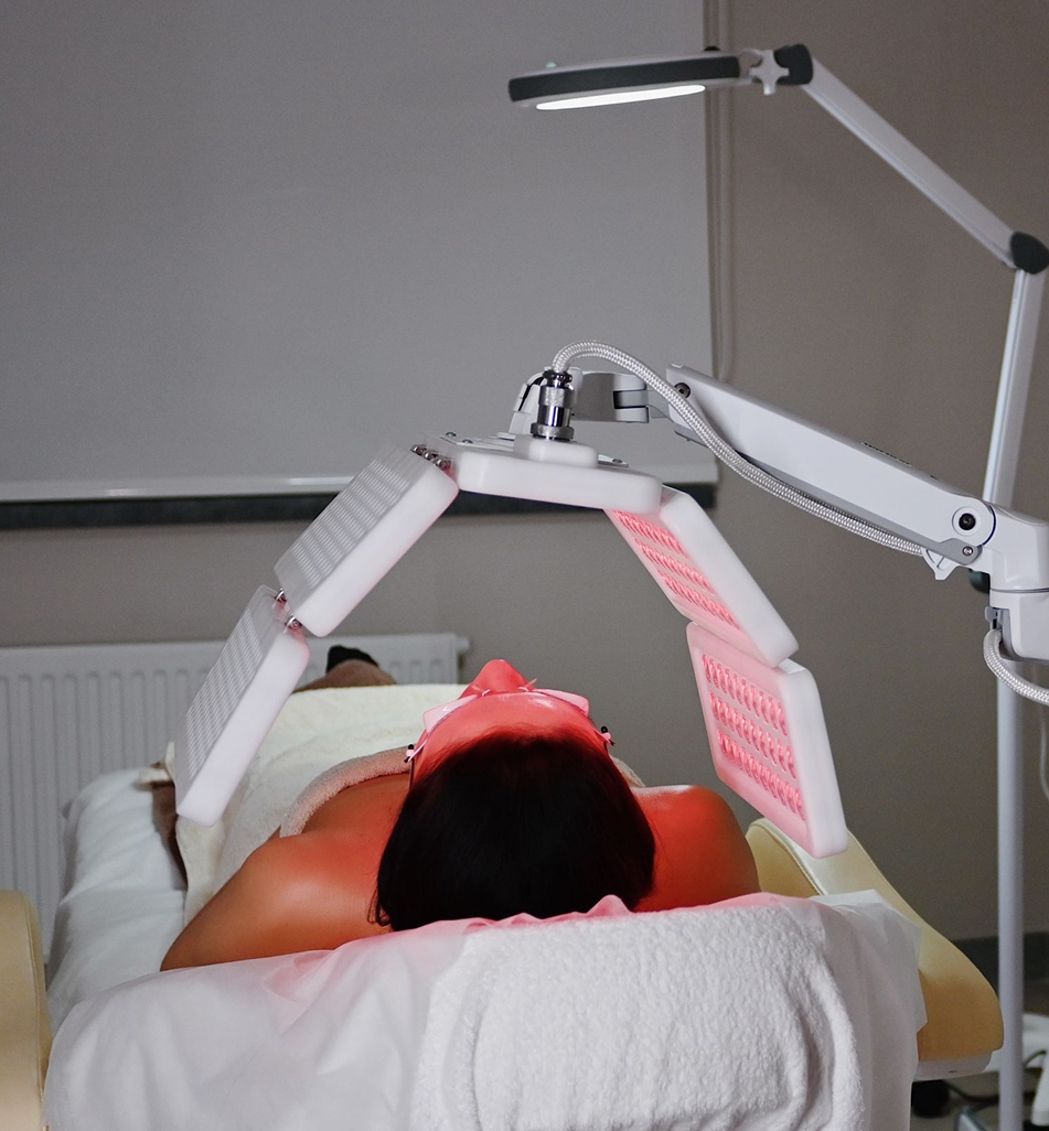 Аппаратная косметология (HELEO, LPG, ICOONE)